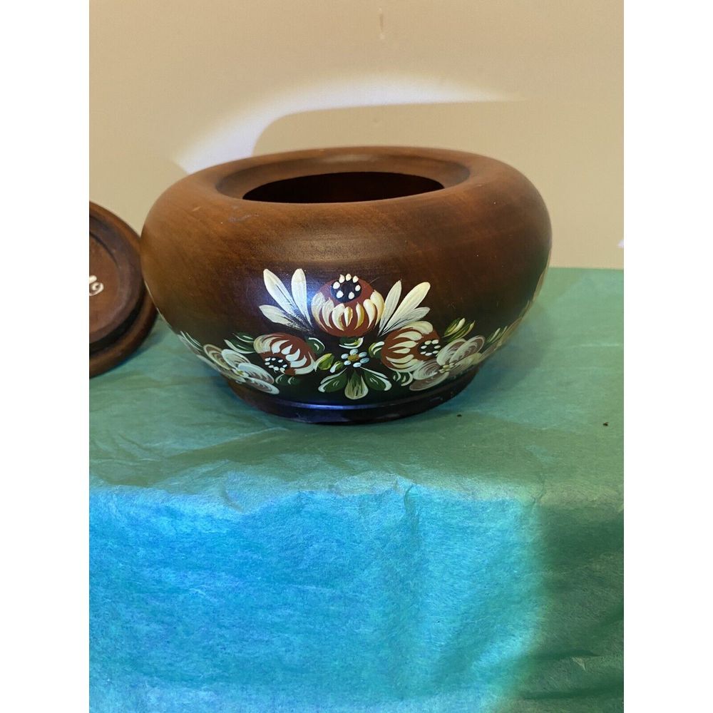 Hand turned hand painted wooden tobacco jar vintage 1983 - Picture 5 of 11